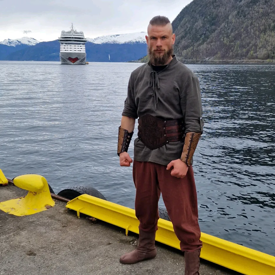 VikinginVik