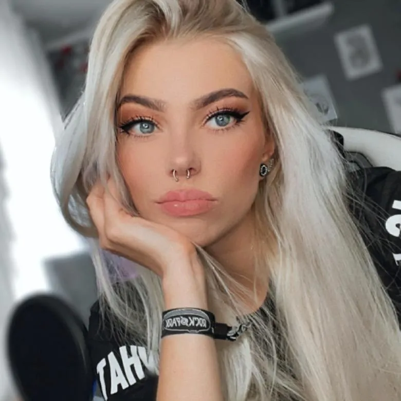 Alisa | Twitch