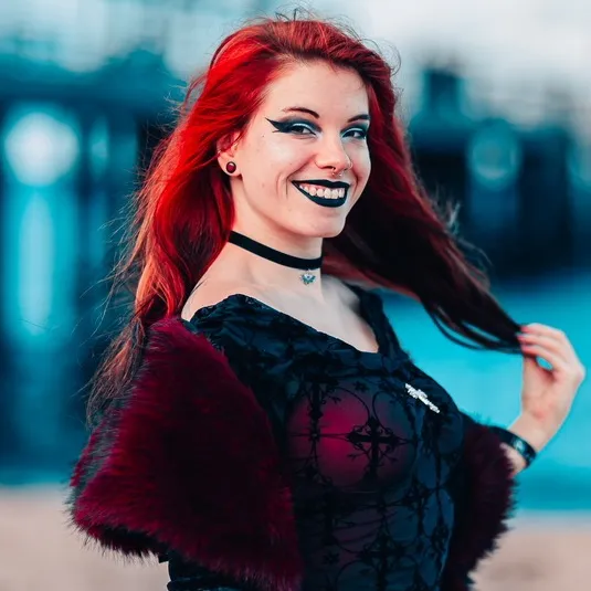 Anni_Quinn