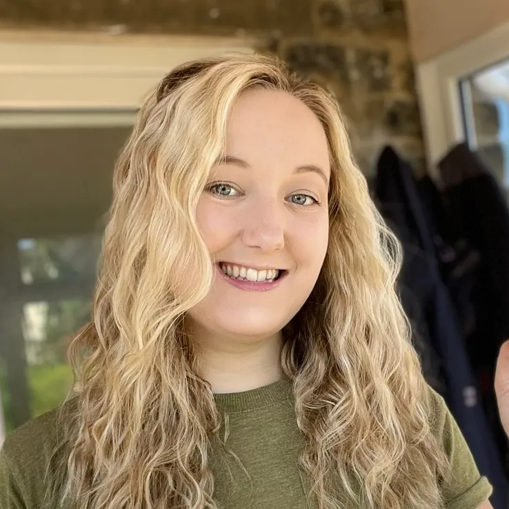 Ellie | Cozy Games