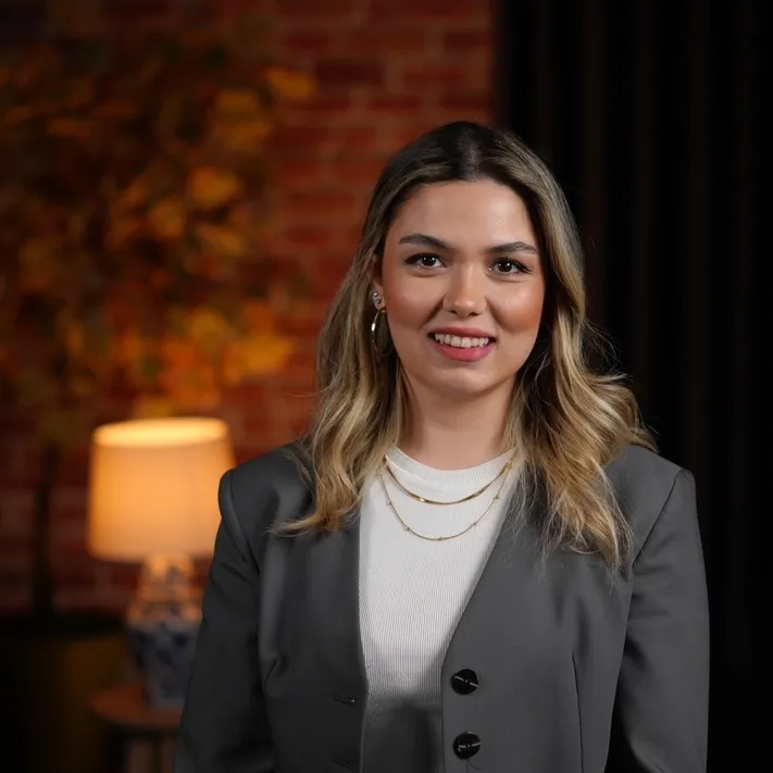 Burcu Turna Kaya | ThetaHealing®️ Eğitmeni