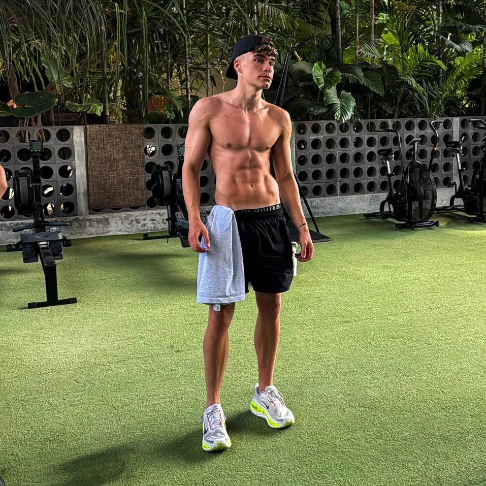 Harry Tritton Bsc | Online Fitness Coach