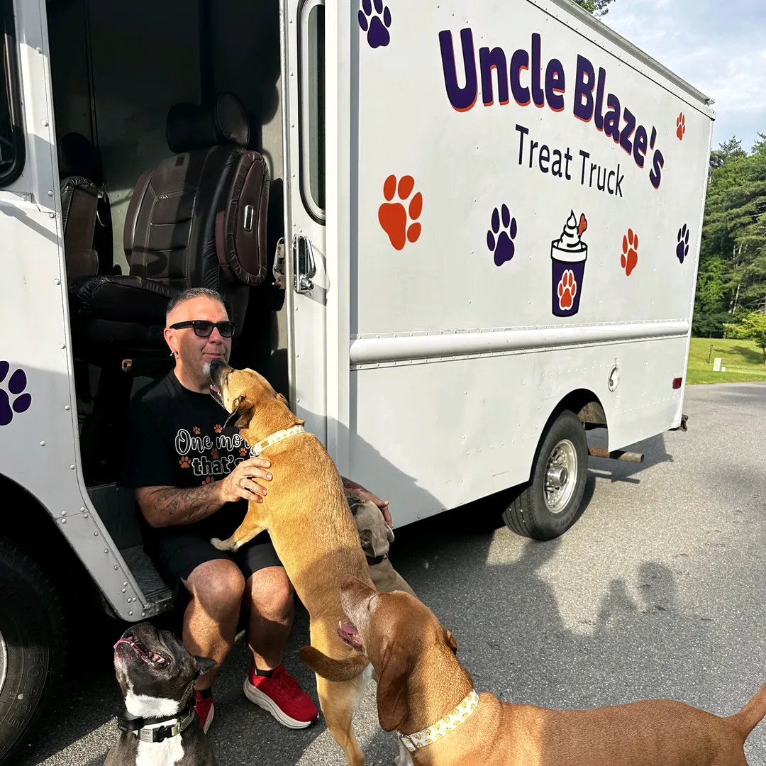 Uncle Blaze 🐾