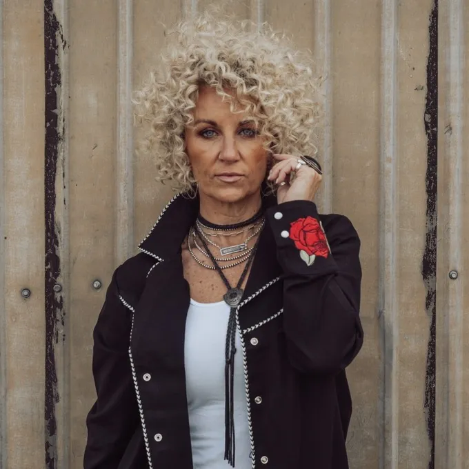 Kelly Pollitt | WILD Tribe Style |