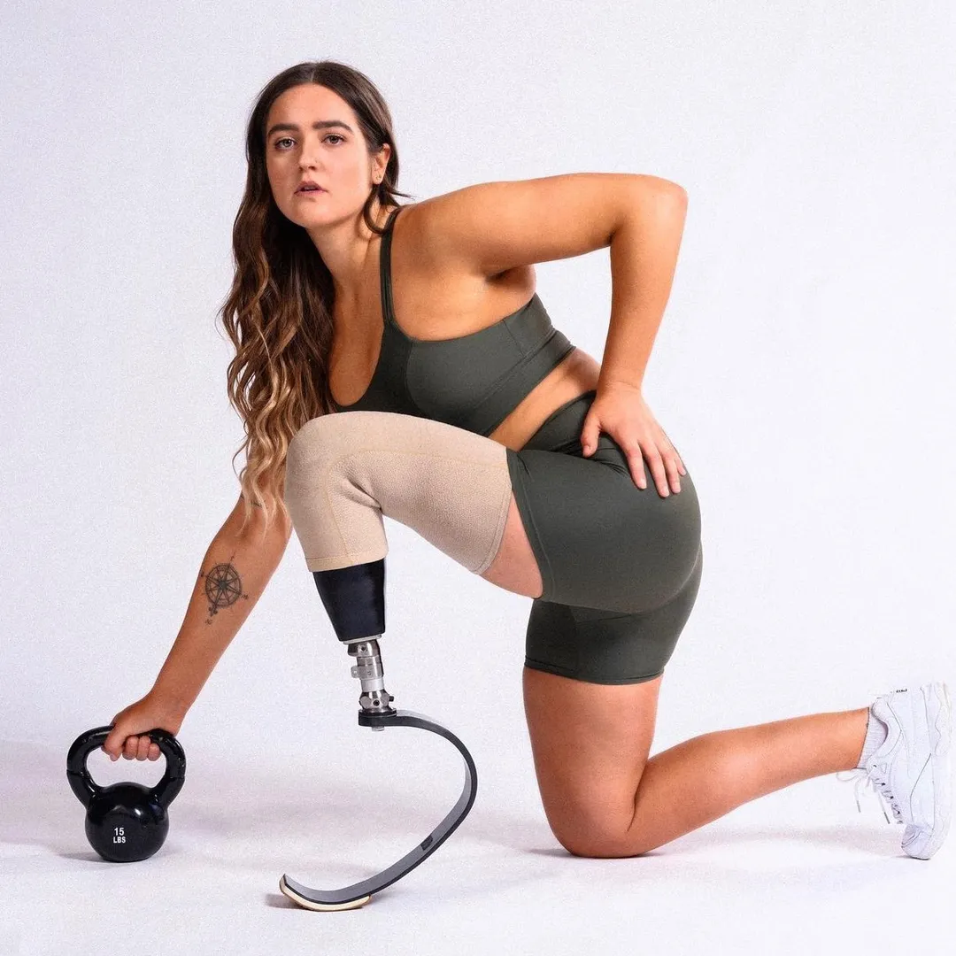 ALLISON E. LANG | Amputee + Disability Advocate