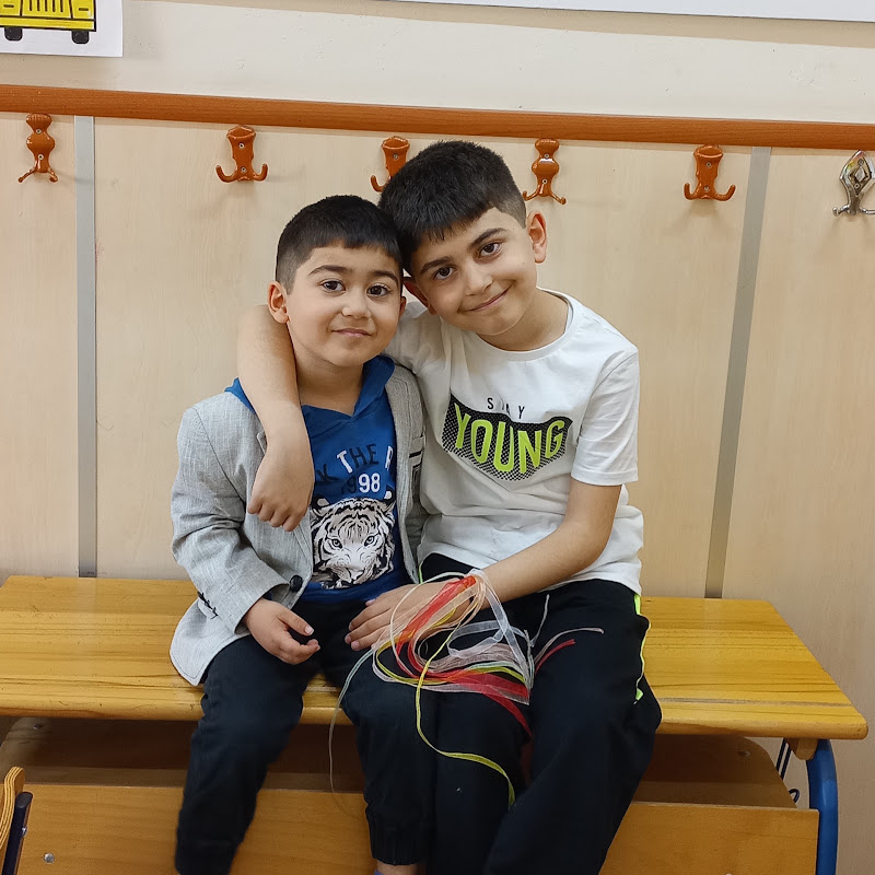 ZEKKO VE MEMO TV