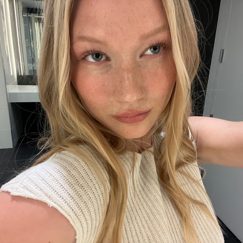 Evelina Lauren
