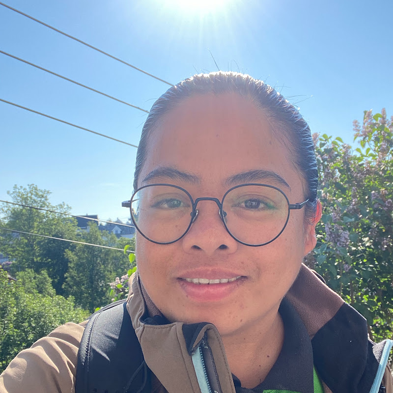 Madam CarmiVlog