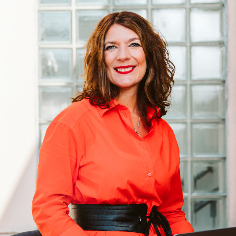 Linda ♦️LinkedIn-expert & Marknadsföring