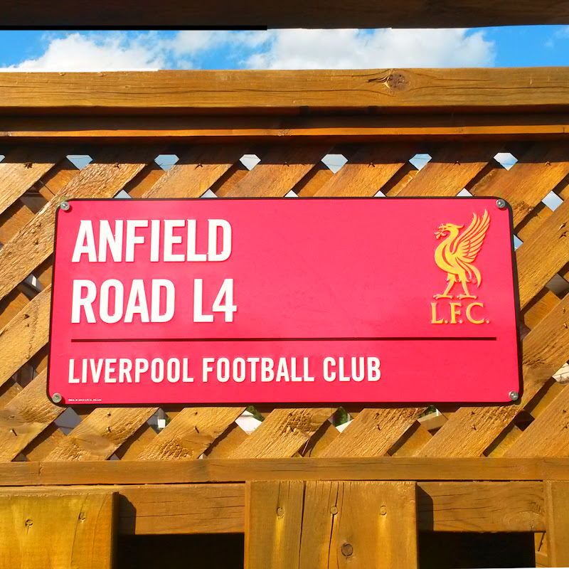 LIVERPOOL FOOTBALL TALK