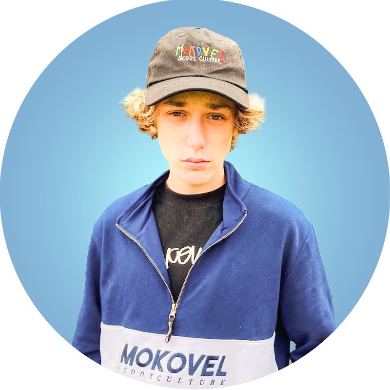 YOUTUBER X SCOOTER RIDER