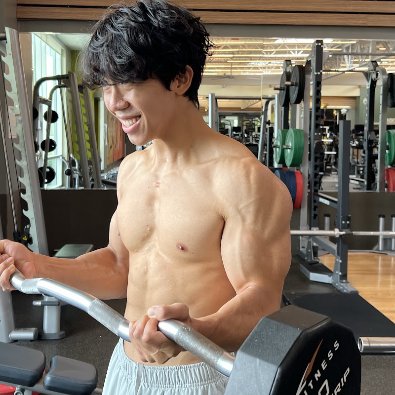 Tyler Pathradecha | Online Fitness Coach