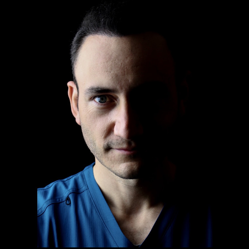 Dr Federico Baena Q