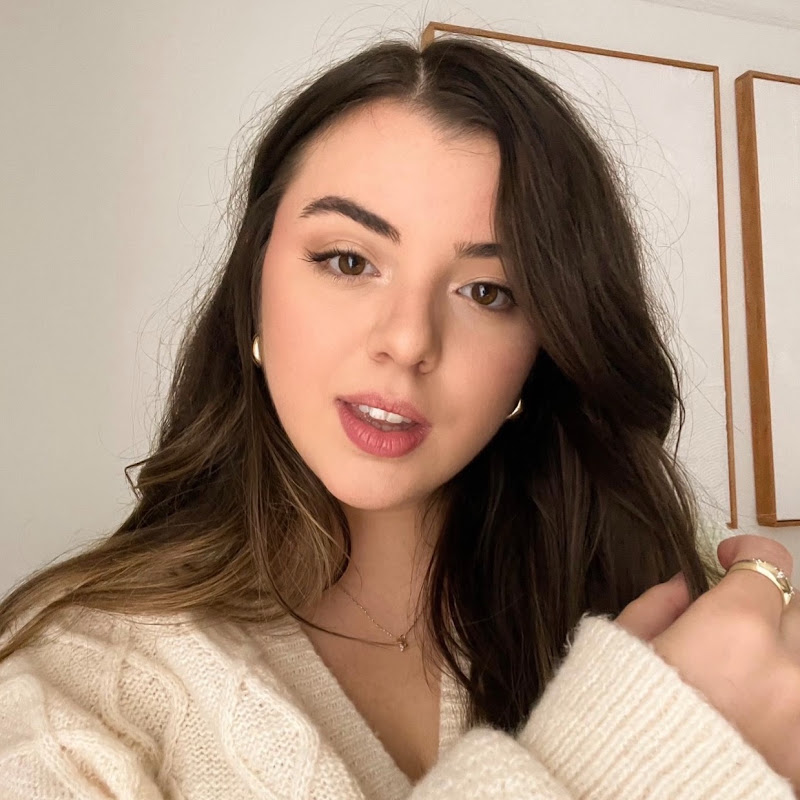 Laura More