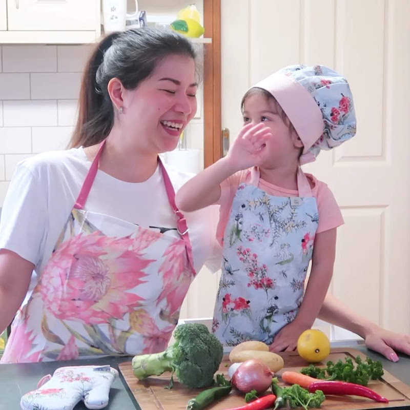 Chona's Kitchen