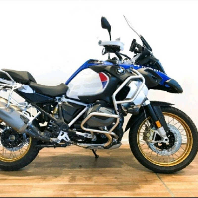 Adventure Bike Pilot
