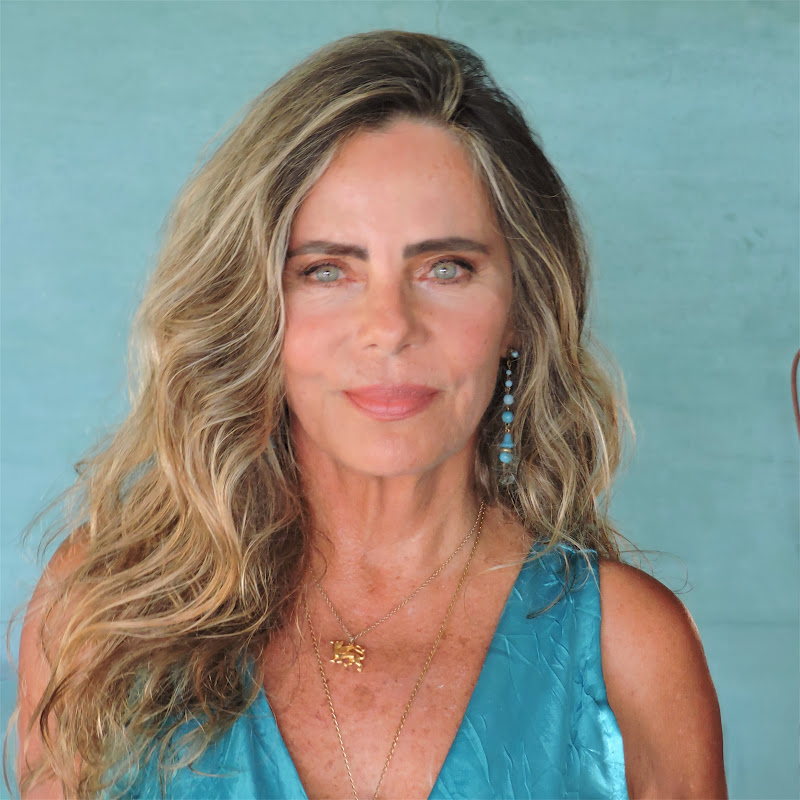 BRUNA LOMBARDI