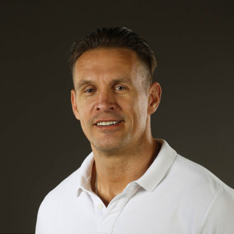 Coach Peter Burianek
