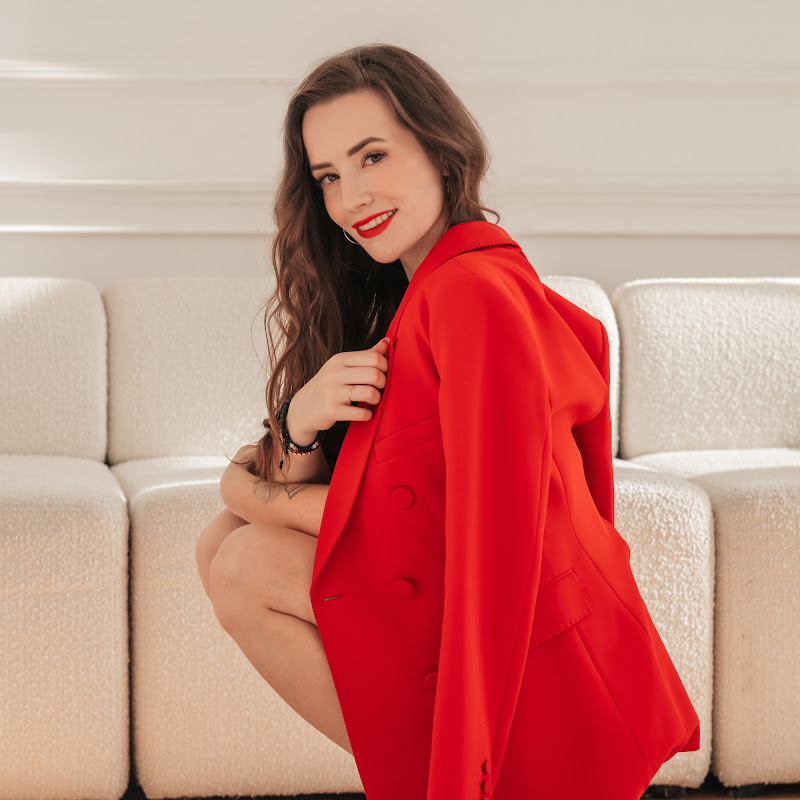 Justyna Połeć | Biznes Astrologia Kobiecość 🌞🌹