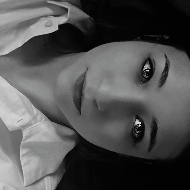 Eszter Pearl