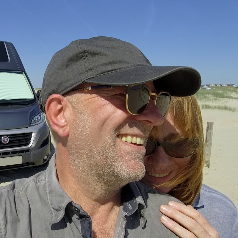 Nora & Bertil