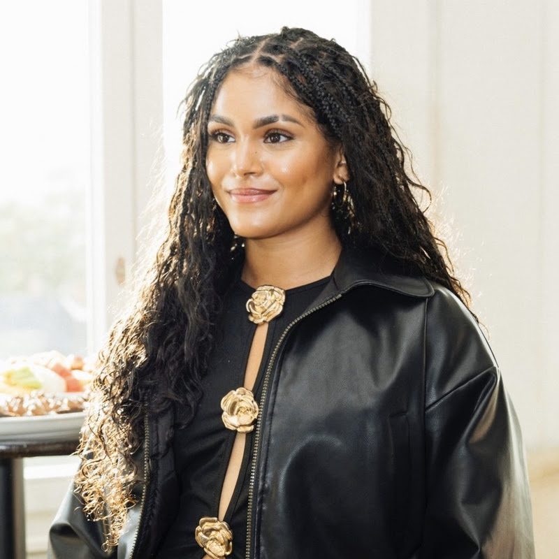 Kelly Asha Buth