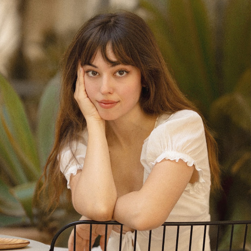 Violeta West