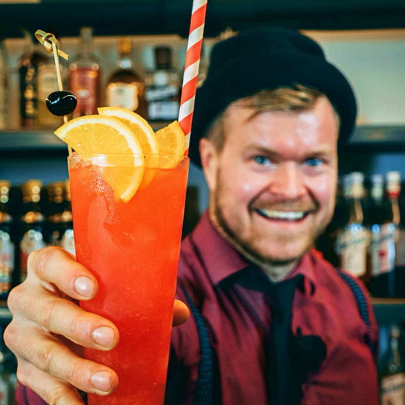 Rasmus Bartender