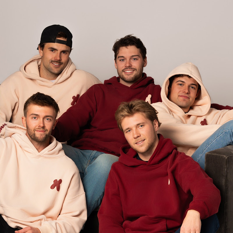 @TheHockeyGuys