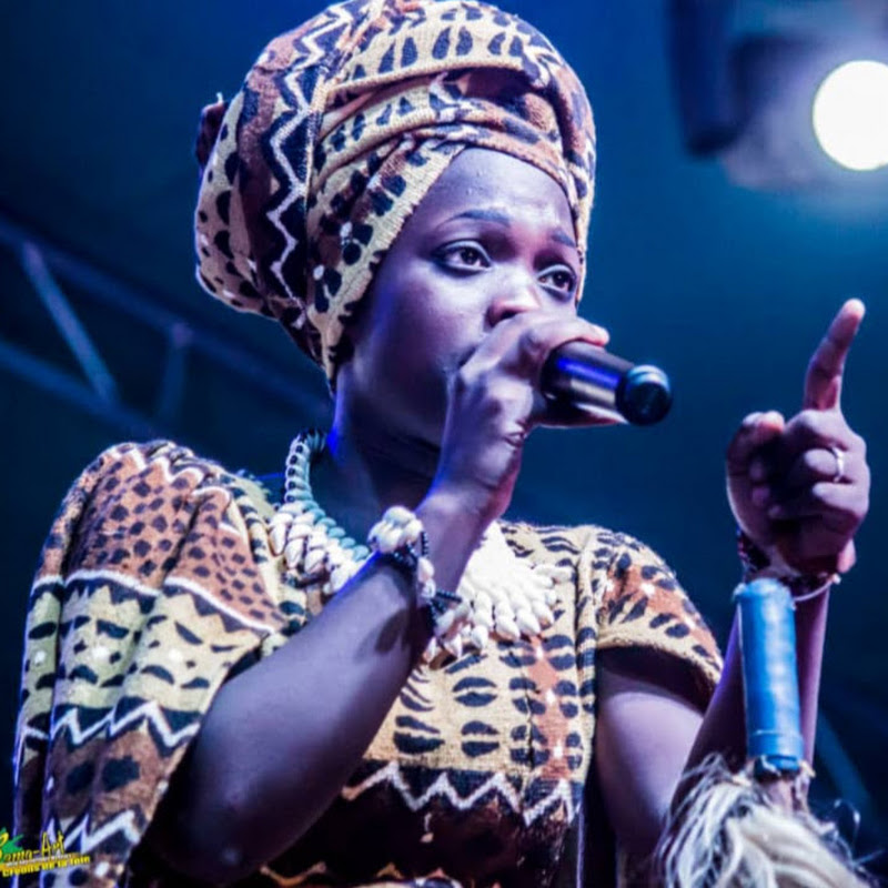 Maimouna Soumbounou Officiel