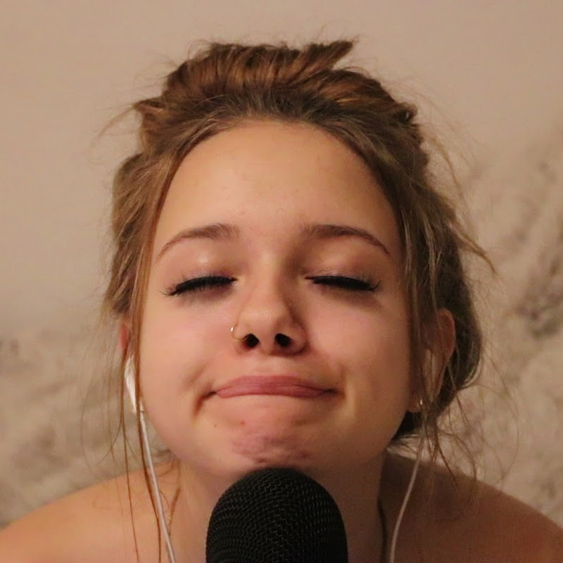 Julia Aka Austrian ASMR