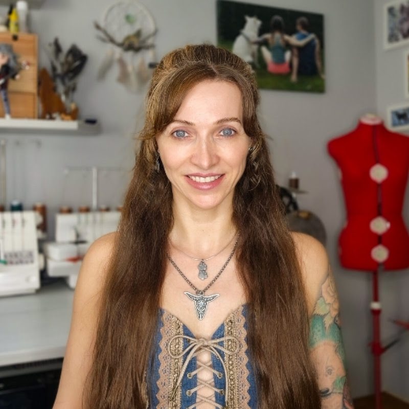 Sewing Lara