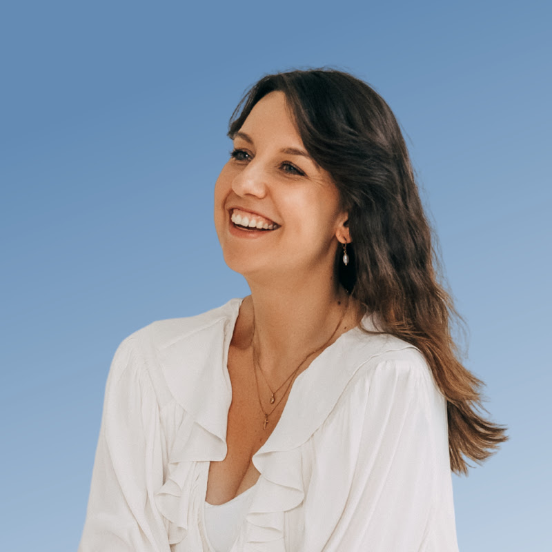Kamila Surma | Mentorka Biznesowa | Obfitość • Kobiecość