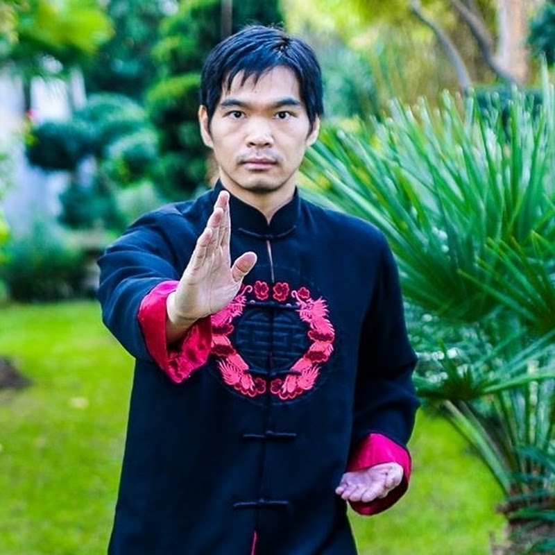 Max Hoang