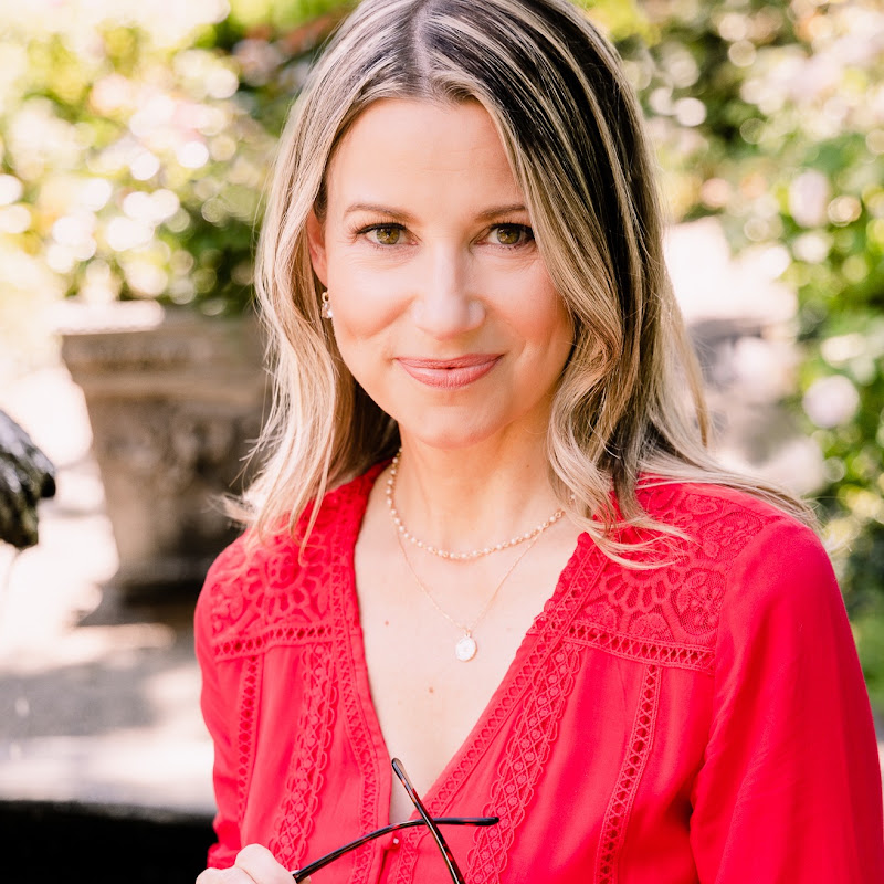 Dr. Kim Foster, MD