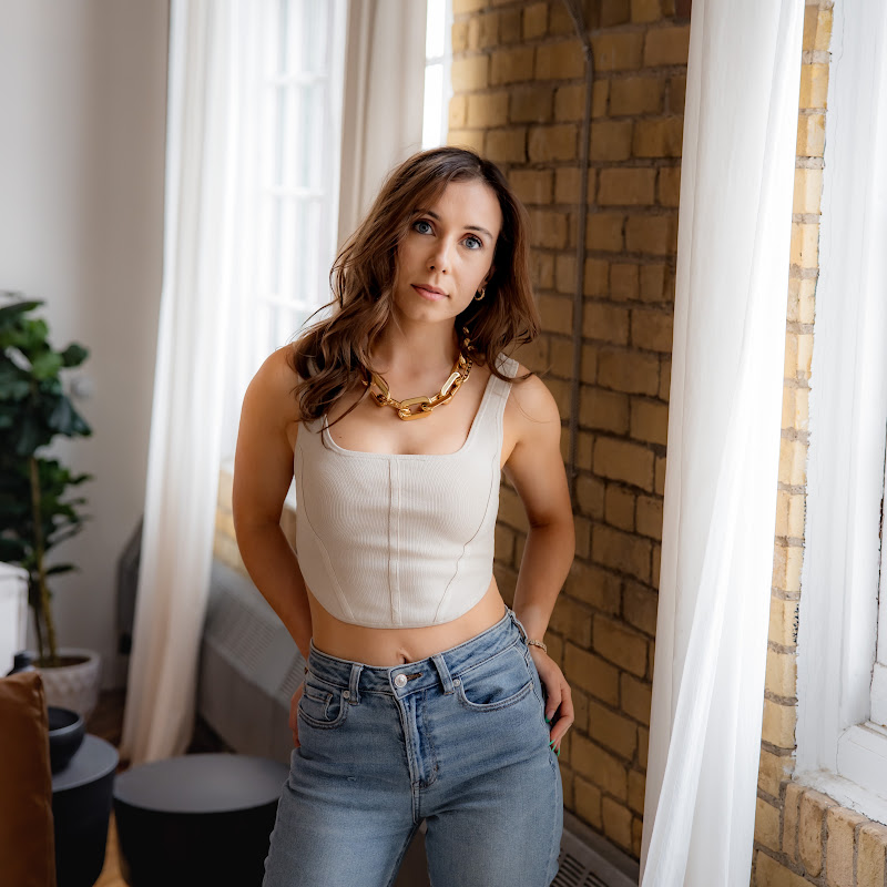 Olivia Marie Pecqueur | Mentor & Naturopath