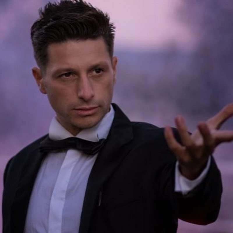 Lyon Harvey: Mago Illusionista Di Milano