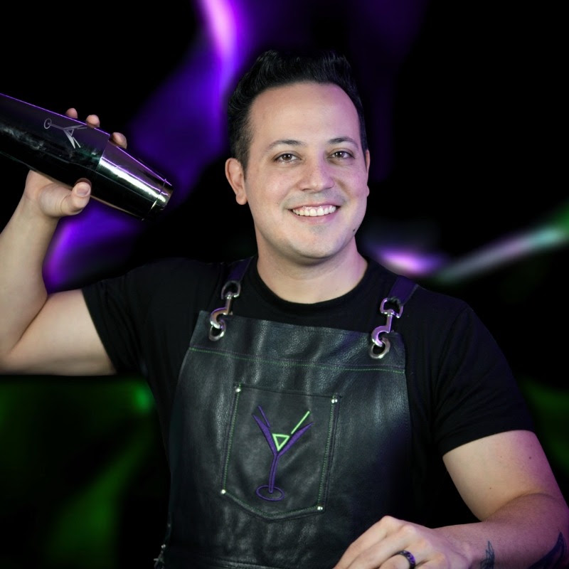 RAUL BARTENDER