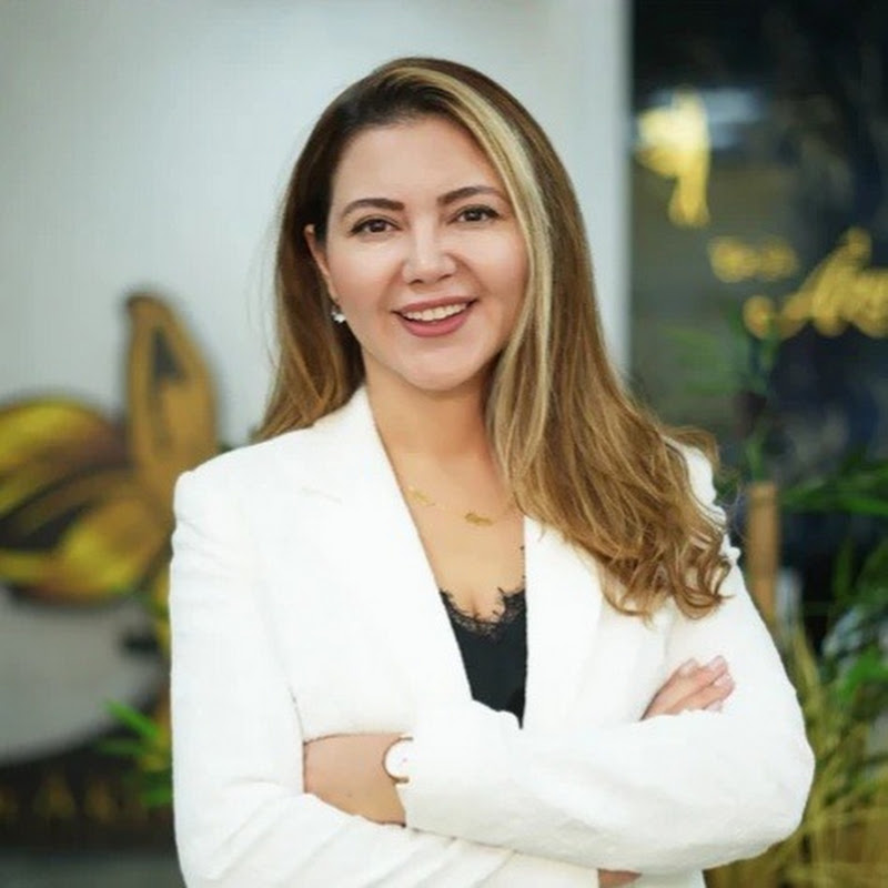 Dr. Âzer Aras Uluğ Labioplasti Vajinoplasti