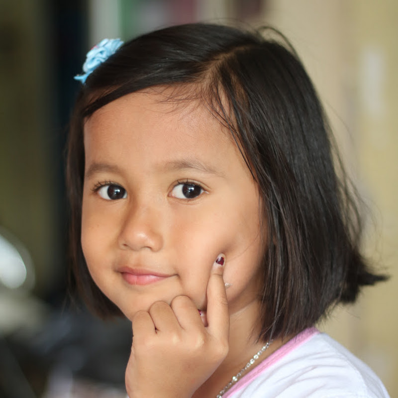 Naila Putri Tubehd