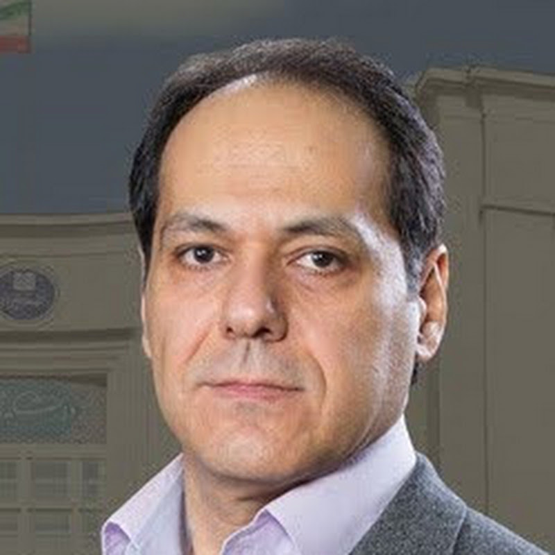 Azarakhsh Mokri