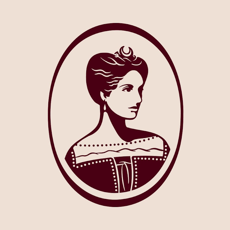 Lady Of The Château
