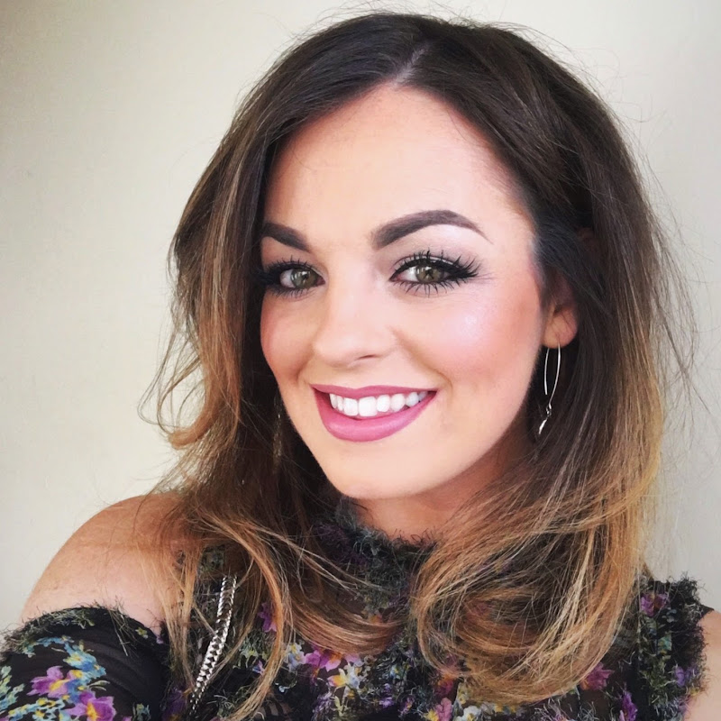Sara Walker (SWalkerMakeup)