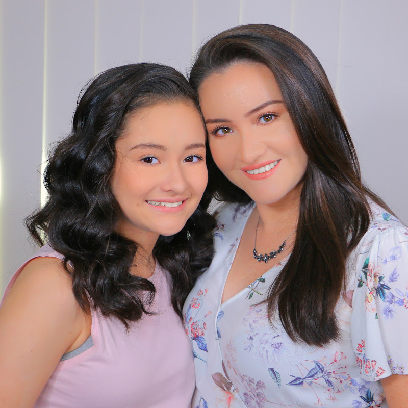 Hairstyles - Peinados /Marcela