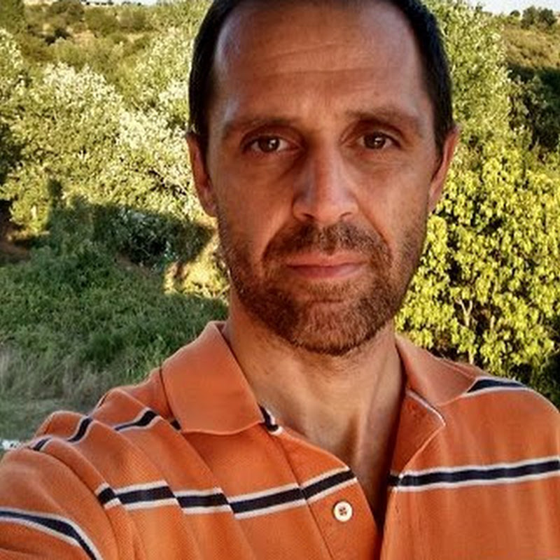 Βασίλης Ταβουλτσίδης