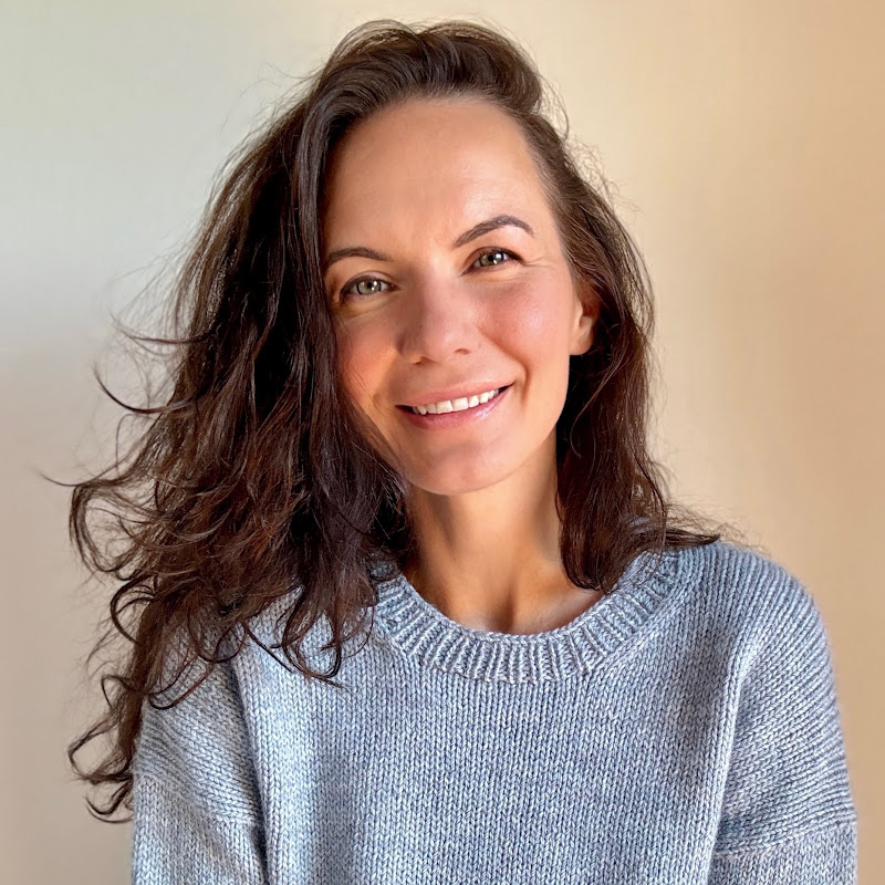 Knit with Esenique