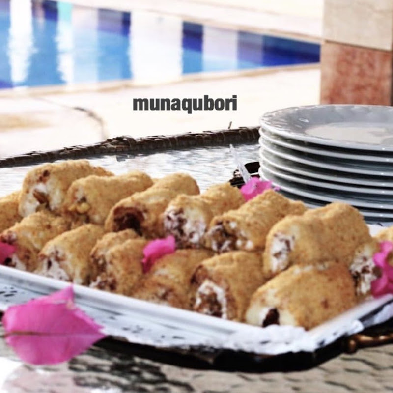 منى قبوري Munaqubori
