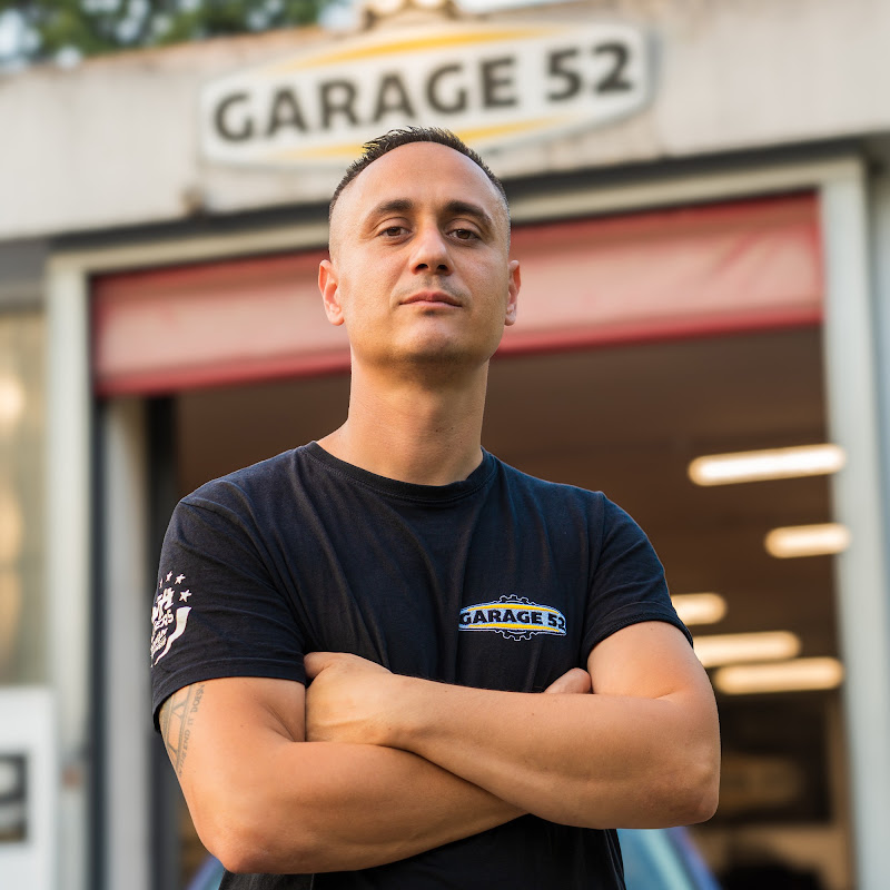 GARAGE 52